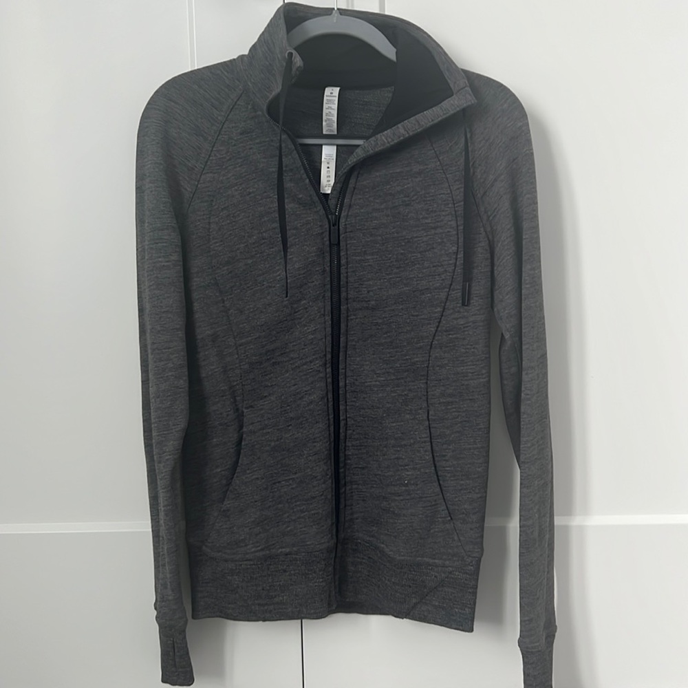 lululemon gray scuba hoodie